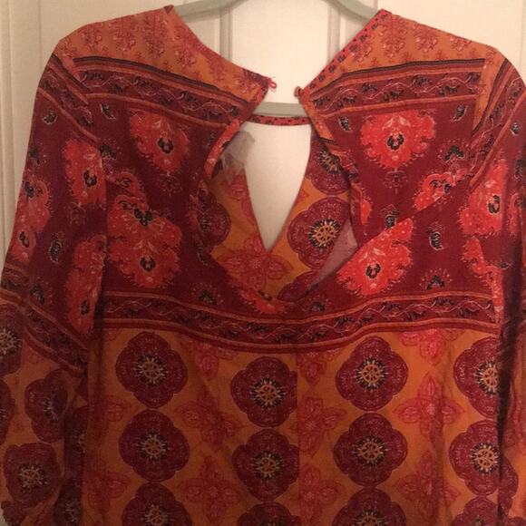 Mink Pink orange floral keyhole top medium NWT - Picture 6 of 6